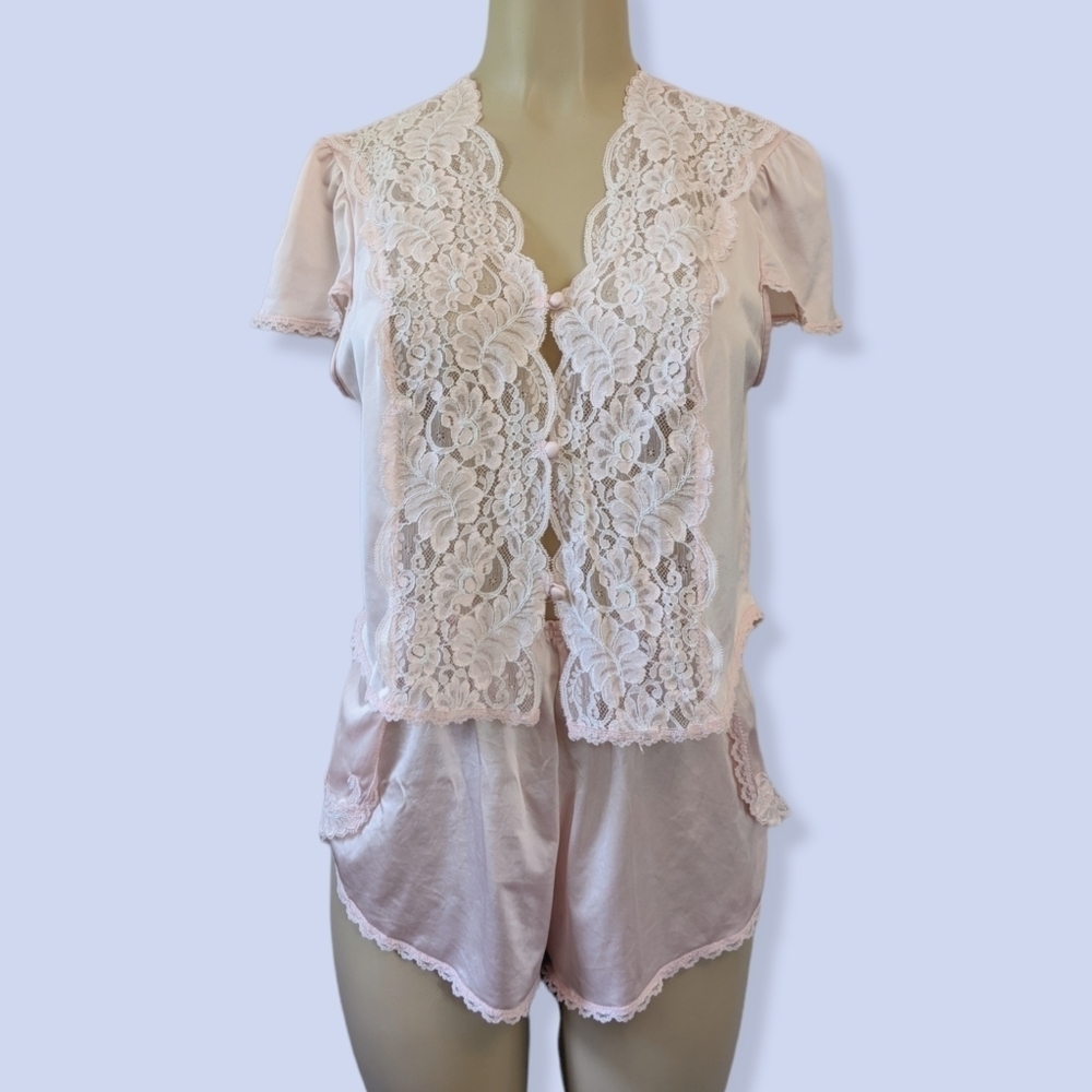 Vintage 70s Pasel Pink Satin and Lace Babydoll Nightie Set